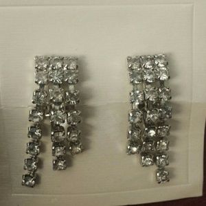 Fashion jewelry clip on earrings💜